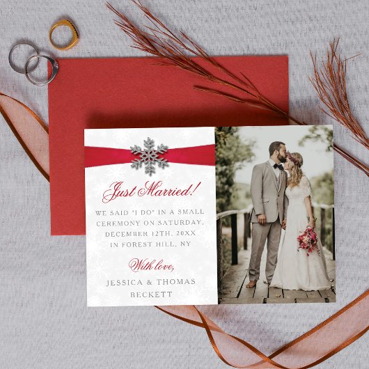 Diamante Snowflake & Red Ribbon Winter Wedding Ankündigung