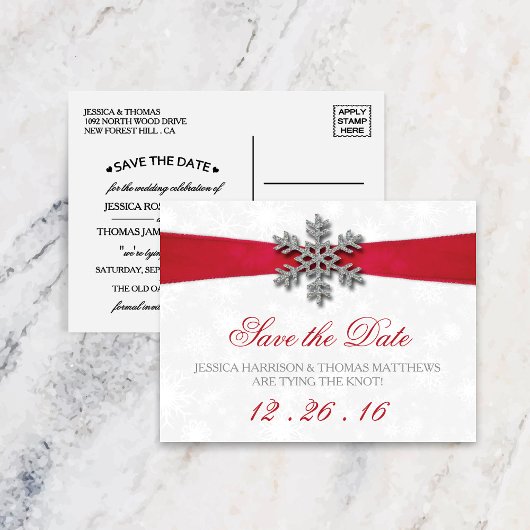 Diamante Snowflake & Red Ribbon Winter Wedding Ankündigungspostkarte