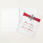 Diamante Snowflake & Red Ribbon Winter Wedding Planer<br><div class="desc">Mit diesem eleganten und sehr trendigen Hochzeitsplaner bereiten Sie sich auf Ihren großen Tag stilvoll vor. Das Design ist einfach zu personalisieren mit Ihren eigenen Namen und Hochzeitsdatum und Sie können alle Ihre Design-Ideen, wichtige Hochzeitsinformationen und vieles mehr sicher in diesem personalisierten Planer behalten. Entsprechende Hochzeitssachen finden Sie in der...</div>