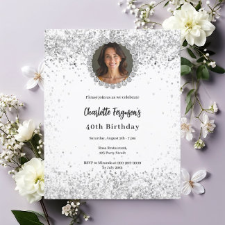 Diamanten aus weißem Foto