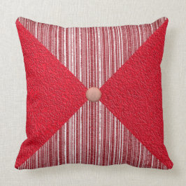 Diamanten und Karos in Rotem Kissen