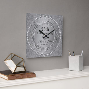 Diamanten und Silber 25. Hochzeitstag Quadratische Wanduhr
