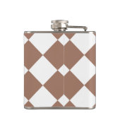 Diamantenmuster in Weiß und Mocha Mousse Flachmann (Rückseite)