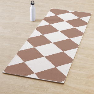 Diamantenmuster in Weiß und Mocha Mousse Yogamatte