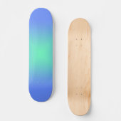 Diamantgradientenblau bis aquamaringrün skateboard (Vorderseite)