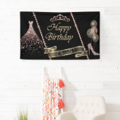 Diamantkleid, hohe Hefe, Tiara-Balkone, Banner (Insitu)