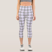 Diamantmuster in Grau und Lavendel Capri Leggings (Vorderseite)