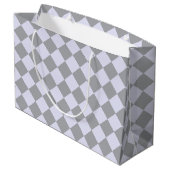 Diamantmuster in Grau und Lavendel Große Geschenktüte (Rückseite Schrägansicht)