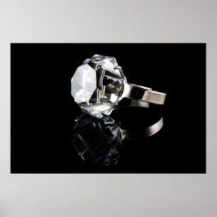 Diamantring auf Schwarzem Poster