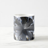 Diamantstein: schwarzer Raum glitzert. Kaffeetasse (Mittel)