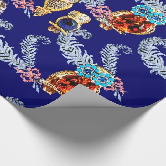 DIAMOND FEATHERS UND JEWEL OWLS IN BLAU GESCHENKPAPIER (Ecke)
