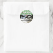 DIAMOND FEATHERS WHITE GREEN SILK DAMASK MONOGRAM RUNDER AUFKLEBER (Tasche)