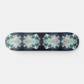 Diamond Gemstone Muster Moderne Abstrakte Kristall Skateboard (Horizontal)