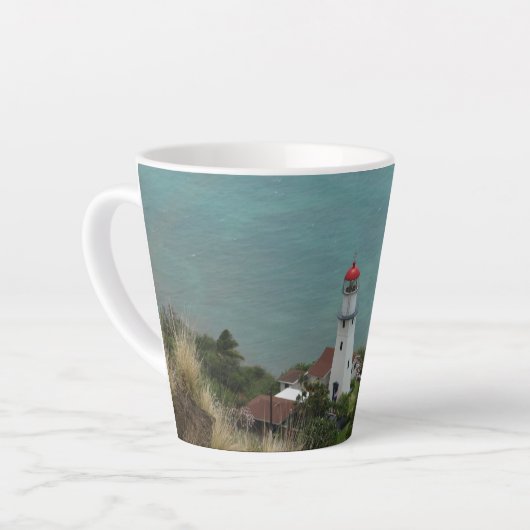 Diamond Head Lighthouse auf einer Latte-Tasse Milchtasse (Linke Ecke)