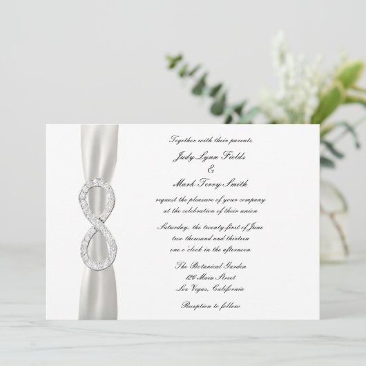 Diamond Infinity White Wedding Einladung (Stehend Vorderseite)