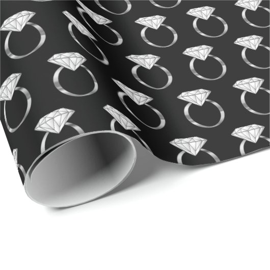 Diamond Verlobung Rings Black Geschenkpapier (Rolleneckpunkt)