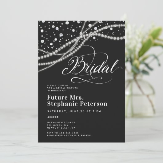 Diamonds Pearls Future Mrs Black Brautparty Einladung (Stehend Vorderseite)