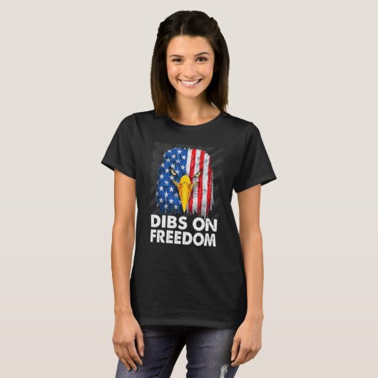 Dibs on Freedom 4th of July US Flag Firecrackers T-Shirt (Vorne ganz)