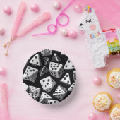 Dice Delight: Eine geometrische Kaskade Pappteller (Party)