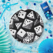 Dice Delight: Eine geometrische Kaskade Pappteller (Party)