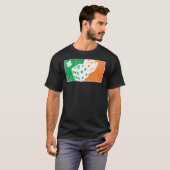 Dice Game St Patrick's Day Irish Flag C Distressed T-Shirt (Vorne ganz)