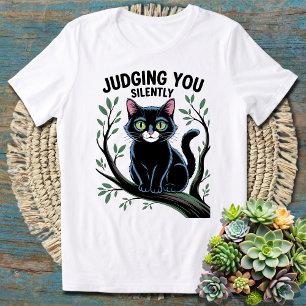 Dich schweigend beurteilend - Lustig Sarkastisch T-Shirt