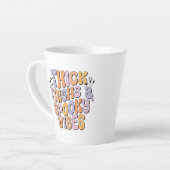 Dick Thighs & Spooky Vibes Milchtasse (Linke Ecke)