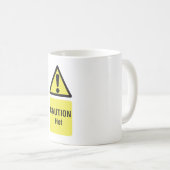 Dicke gelbe Vorsicht Hot Sign Safety Kaffeetasse (VorderseiteRechts)
