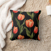 Dicke Orangefarbene Tulips auf schwarz - beeindruc Kissen (Decke)