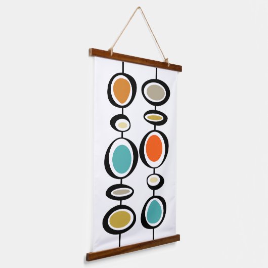 Dicke Retro-Abstrakte Kreise Mitte Jahrhundert Mod Wandteppich Mit Holzrahmen (Gewinkelt)