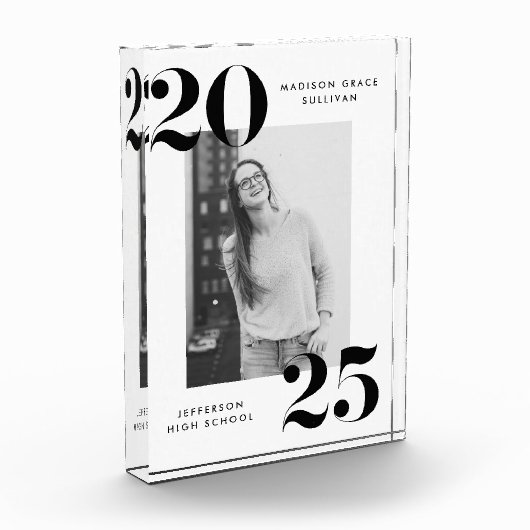 Dicke Schwarz-Weiß-Klasse des Abschlusses 2025 Fotoblock (Links)