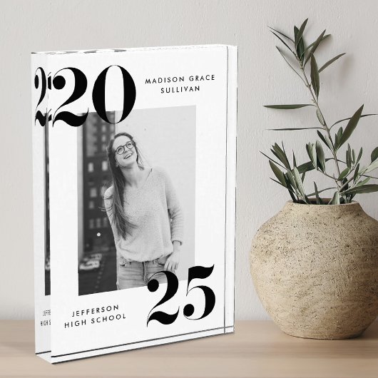 Dicke Schwarz-Weiß-Klasse des Abschlusses 2025 Fotoblock