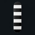 Dicke, schwarze und weiße Streifen Skateboard<br><div class="desc">Die feine schwarz-weiße Dekoration in horizontaler oder vertikaler Form ist ein moderner klassischer Grafikstil, der immer für sich selbst oder für jemanden, der auf Ihrer Liste besonders ist, ein tolles Geschenk macht, das bei festlichen Anlässen sicher einen Eindruck hinterlässt. Senden Sie uns eine Email mit dem unten stehenden E-Mail-Link "Diesen...</div>