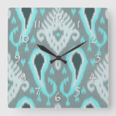 Dicke Türkis Blau Grau Ikat Tribal Art Muster Quadratische Wanduhr (Vorderseite)
