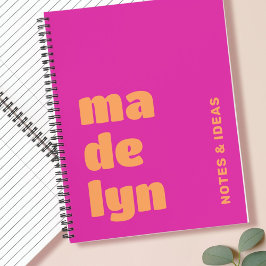 Dicke Typografie Großbuchstaben Name magentorange Notizblock