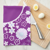 Dicke violette Blumen Blumenmuster mit Namen Geschirrtuch (Viertel Falte)