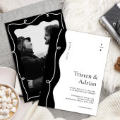 Dicke Wavy Side Frame Squiggle Moderne Hochzeit Einladung