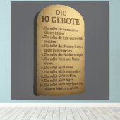 „Die 10 Gebote – Gottes Weisung in Stein“ Leinwanddruck (Insitu (Holzboden))