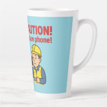 Die "ACHTUNG! Mann am Telefon!" Latte Tasse