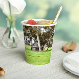 Die alte Holzhütte Pappbecher