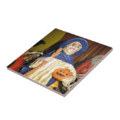 Die alte verwitterte Hexe Fliese (Seite)