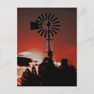 Die alte Windmühle bei Sonnenuntergang Postkarte
