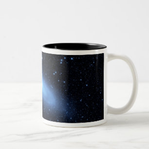 Die ältere Sternbevölkerung der Andromedagalaxie Zweifarbige Tasse