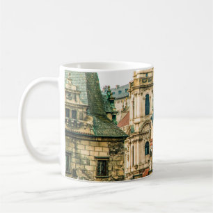 Die Altstadt von Pragueuri, Architektur, Gebäude Kaffeetasse