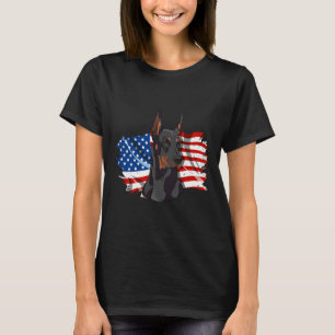 Die amerikanische Flagge mit einem stolzen Patriot T-Shirt