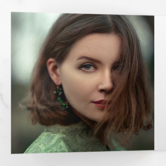 Die Ankündigung des "Graduate Multi Foto Tri-Fold" (Innen Erste Seite)