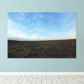 Die Ankunft der dunkelgewölbten Leinwand (Insitu (Holzboden))