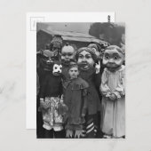 Die Ansammlung zu Halloween Postkarte (Vorne/Hinten)