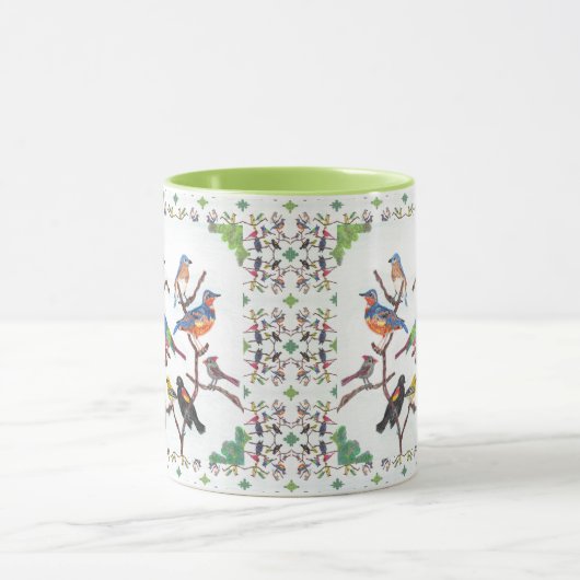 Die Ansammlungs-bunte Singvogel-gemusterte Tasse (Zentrum)