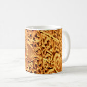 Die antike Goldblume nah Kaffeetasse (VorderseiteRechts)